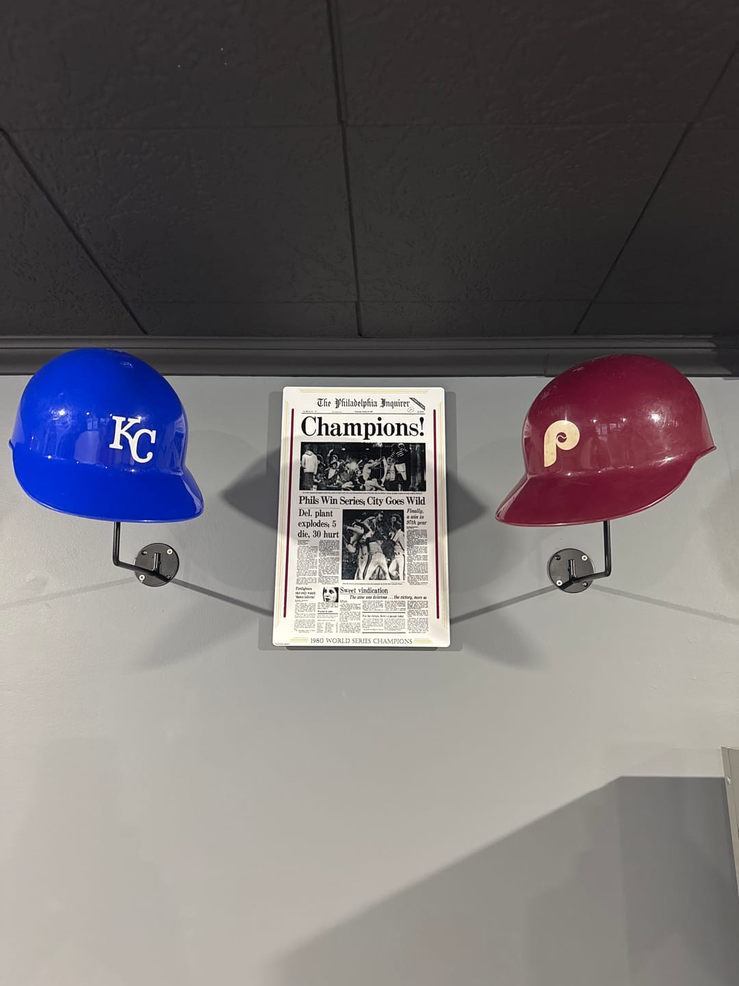 Customer photo review of Philadelphia Inquirer Phillies 1980 WORLD SERIES Front Page - OCT 22, 1980