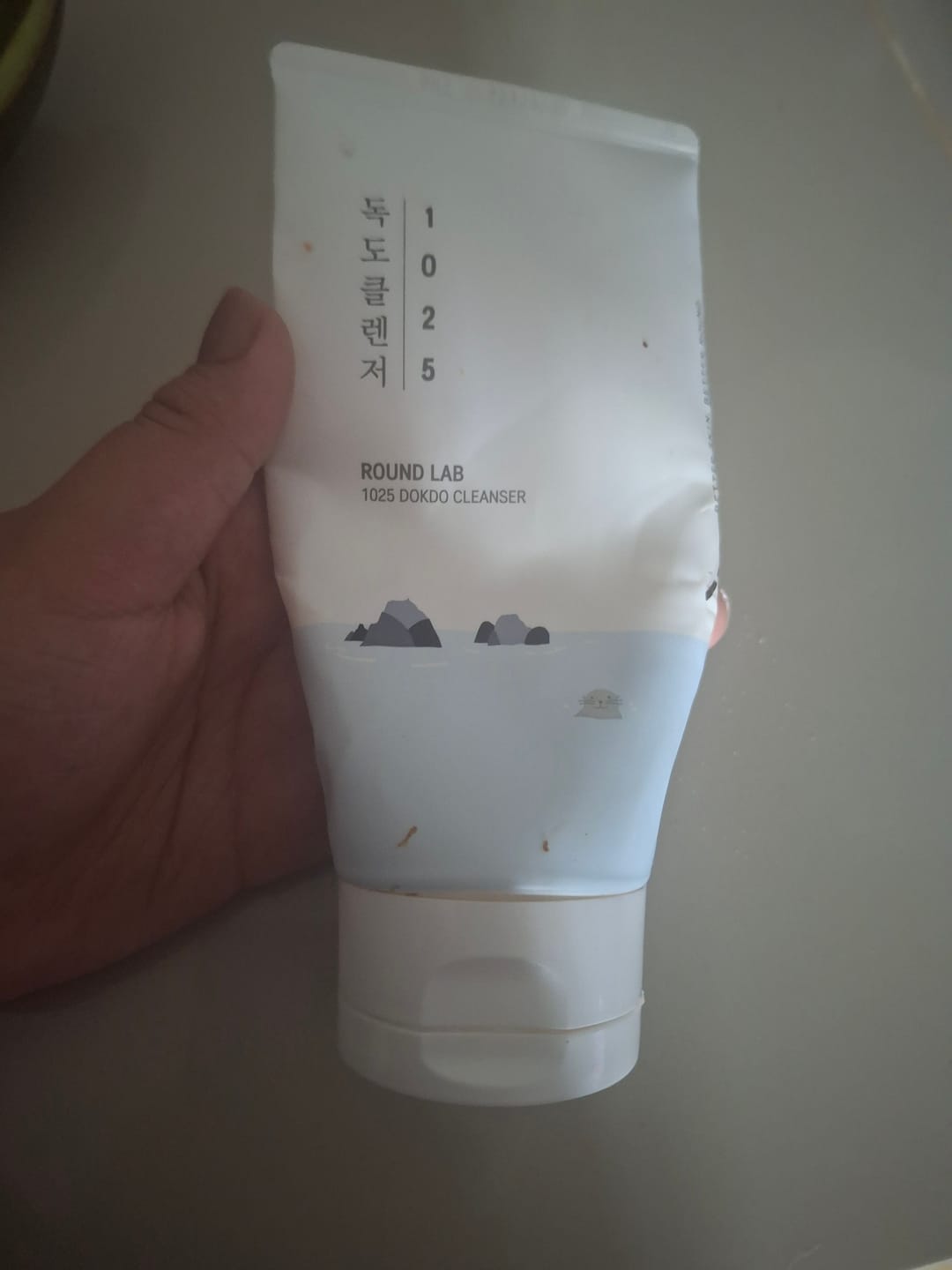 Customer photo review of 1025 Dokdo Cleanser