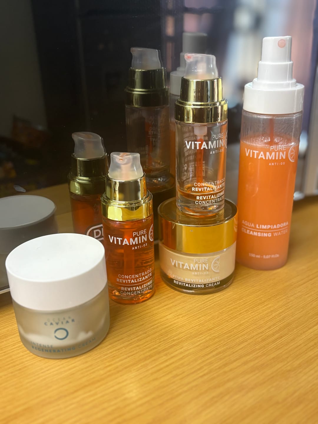 Customer photo review of Buy a Noche Y Dia Vitamin C Serum, Get a Free Vitamin C Cleanser