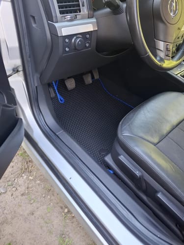 Customer photo review of Dywaniki samochodowe na zamówienie - Przód i tył