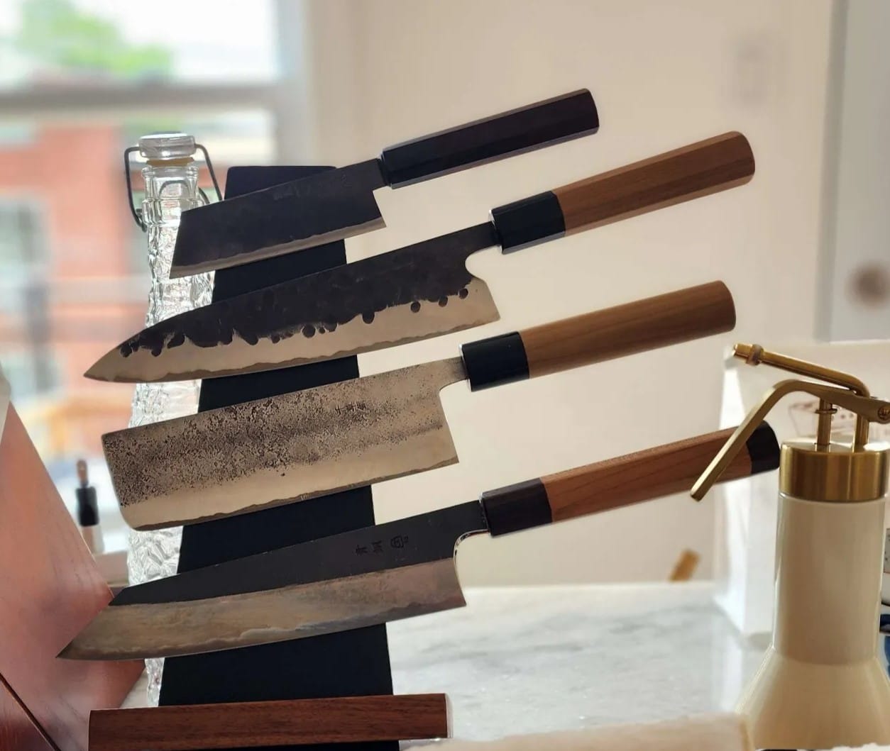Customer photo review of Black Leather Tilt Stand