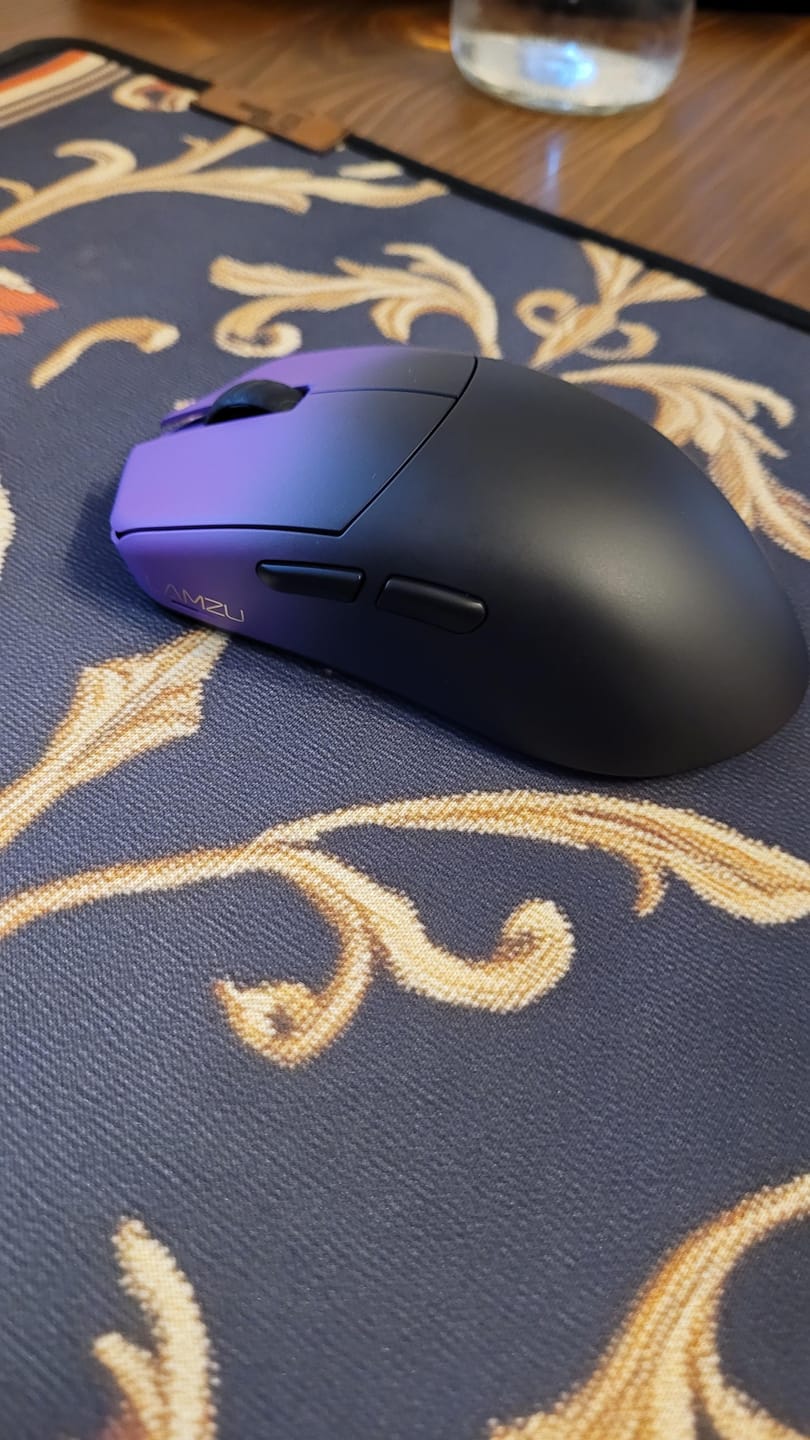 Customer photo review of Lamzu Maya X Wireless Mouse