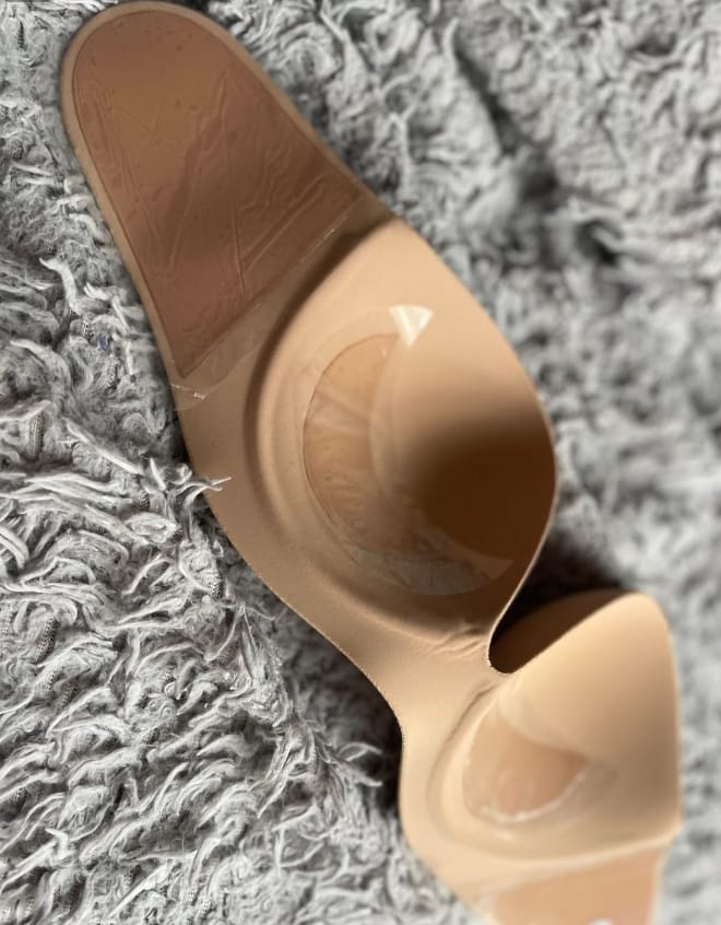 Customer photo review of Sommer Angebot - Trägerloser Pushup Klebe-BH™