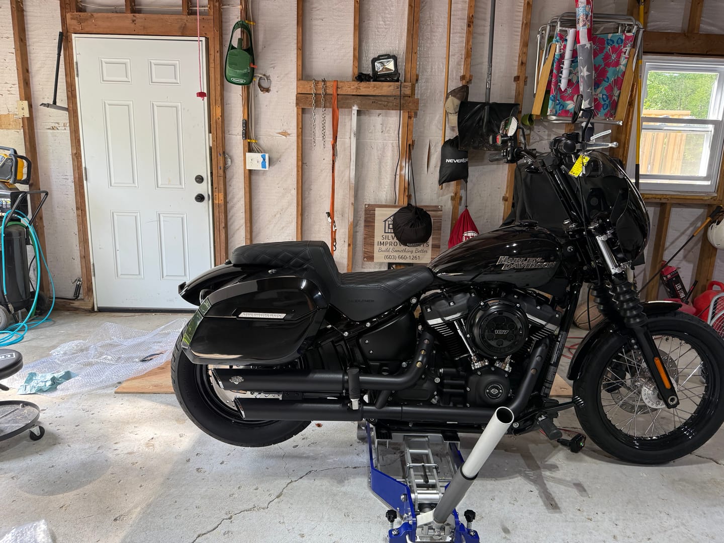 Customer photo review of 32L - Darkin Large Quick Mount Painted Hard Saddlebags for Harley Softail Street Bob FXBB
