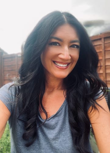 Customer photo review of FLAWLESS FINISH FYNE'DATION & BRUSH DUO