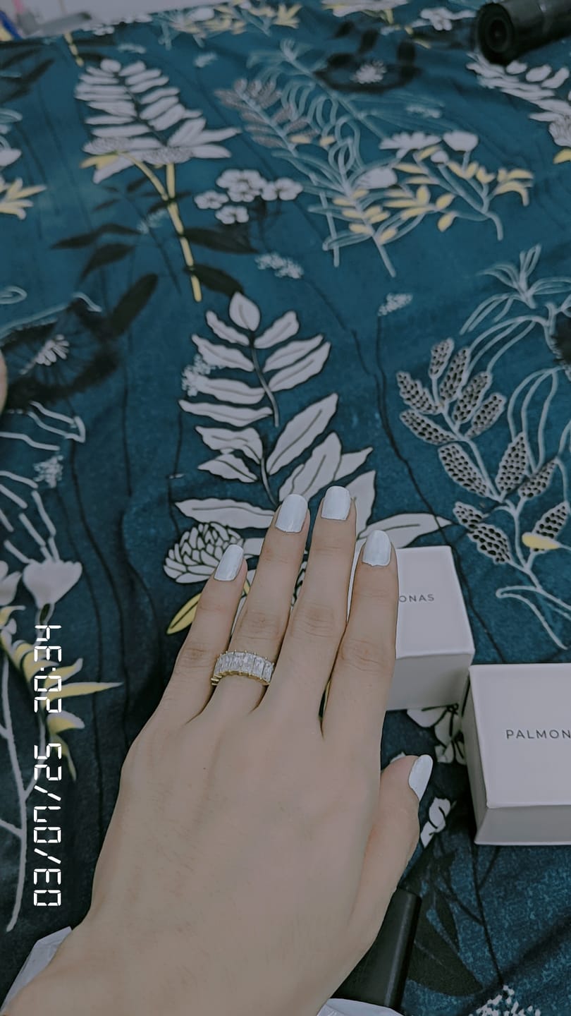 Customer photo review of Radiant White Stone Band Ring