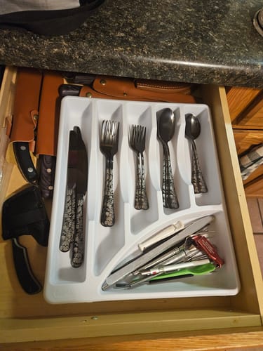 Customer photo review of Just Love Skulls Black Silverware Set