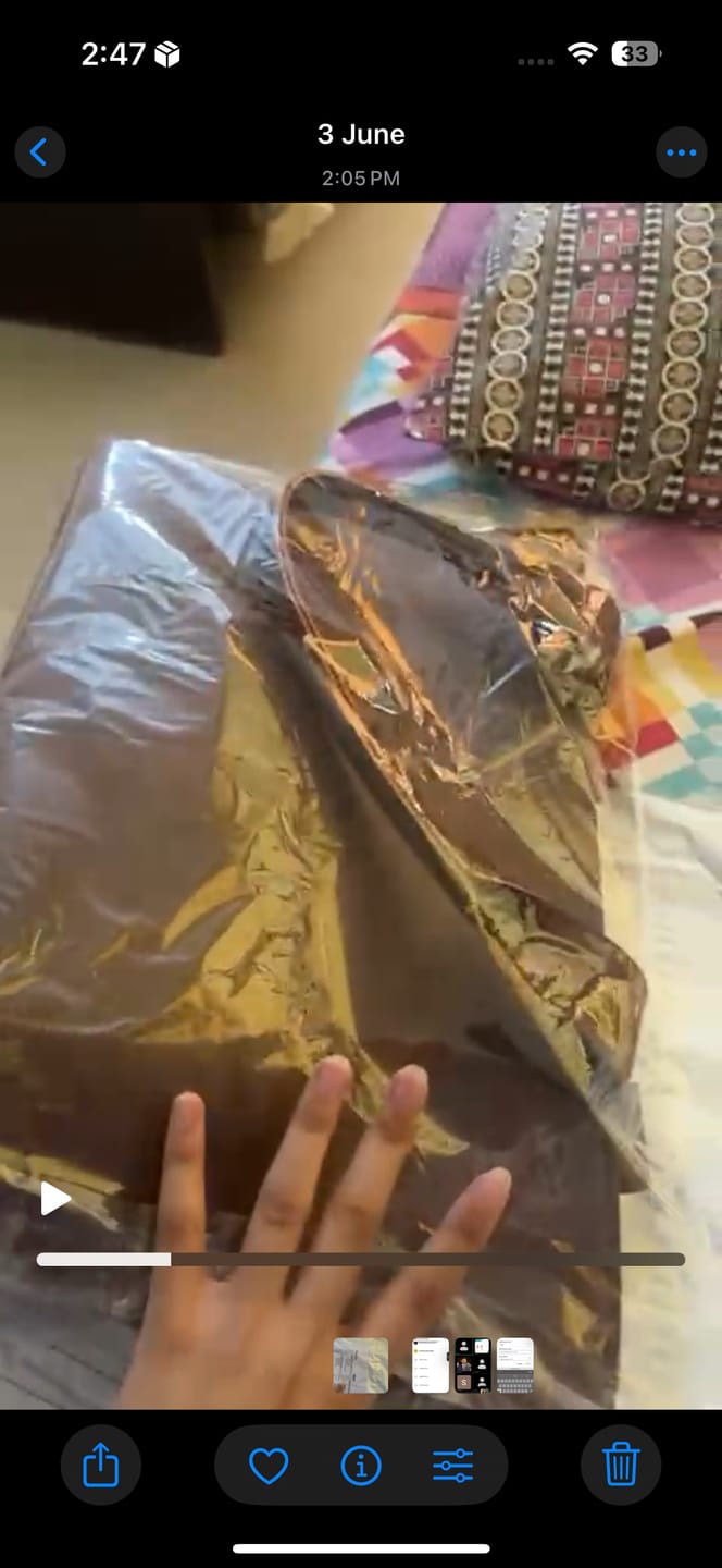 Customer photo review of Portland Tote Expresso