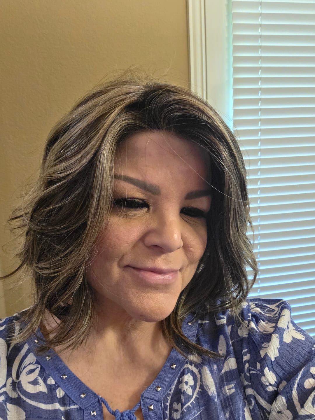 Customer photo review of SEASIDE SUNSET - Walnut Fudge