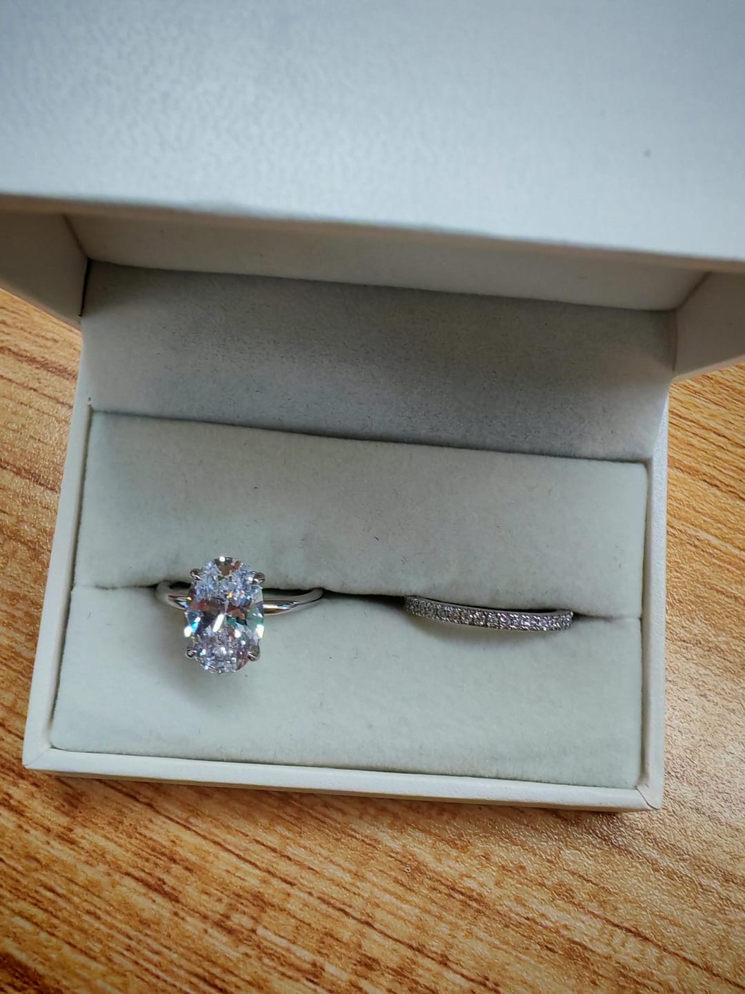 Customer photo review of S925 3.5 Carat Oval Cut Hidden Halo Engagement Ring In Sterling Silver Daily Wearable Ring