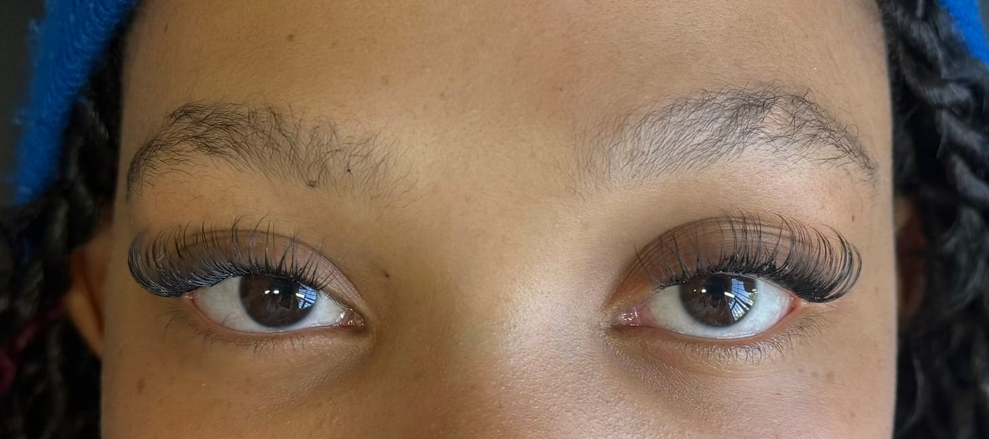 Customer photo review of Venus Lash Only