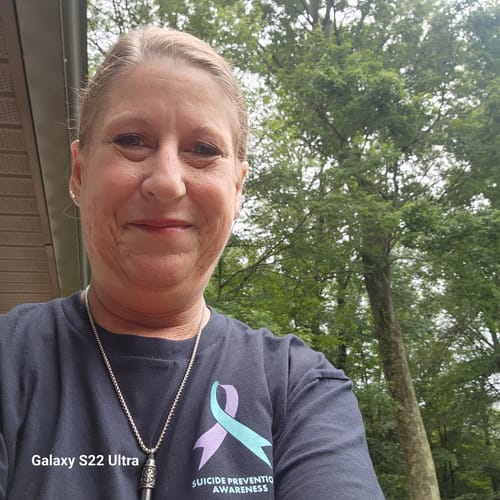 Customer photo review of Round 112 (Unisex Premium T-Shirt | AS Colour)