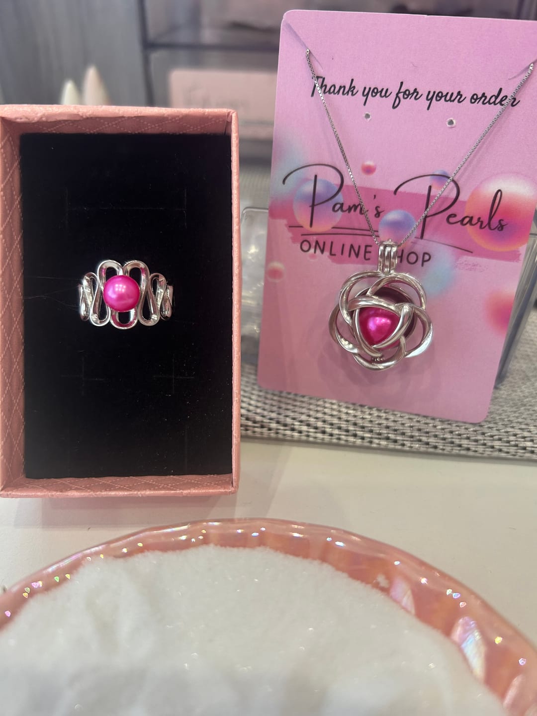 Customer photo review of Pearl Bomb - 9-14+mm Edison