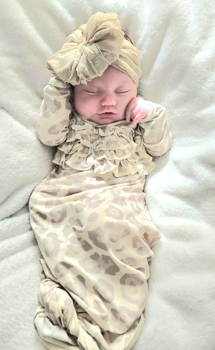 Customer photo review of Ruffled Headband- Champagne