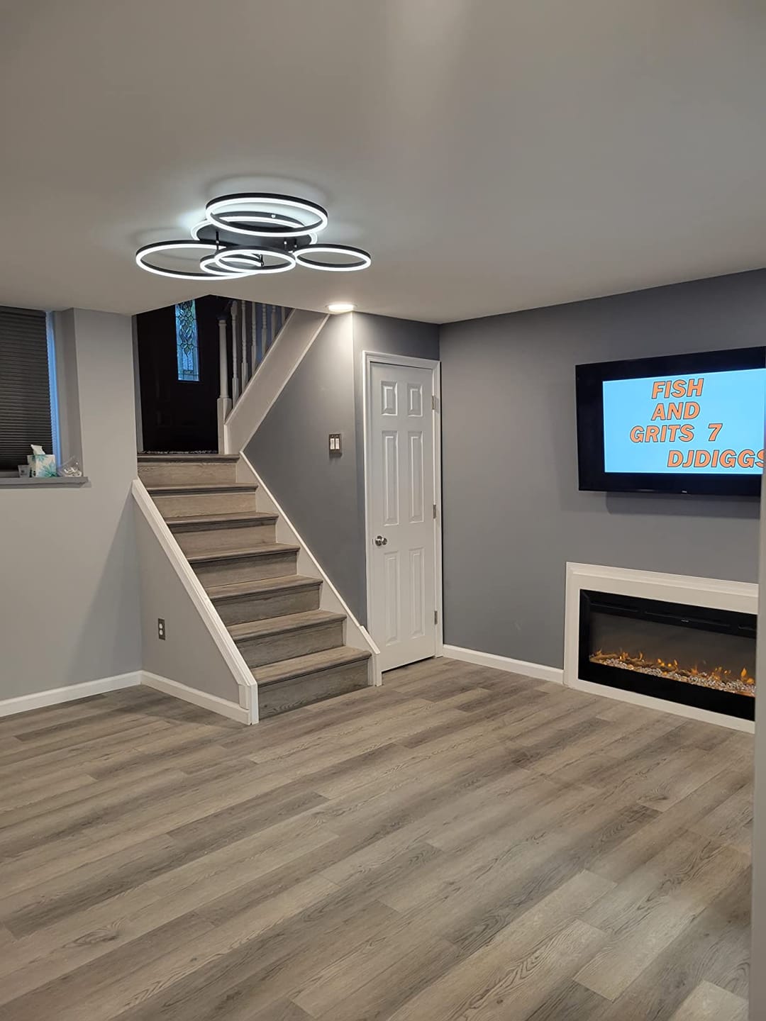 Customer photo review of WOMO Circular LED Flush Mount Ceiling Light-WM1032