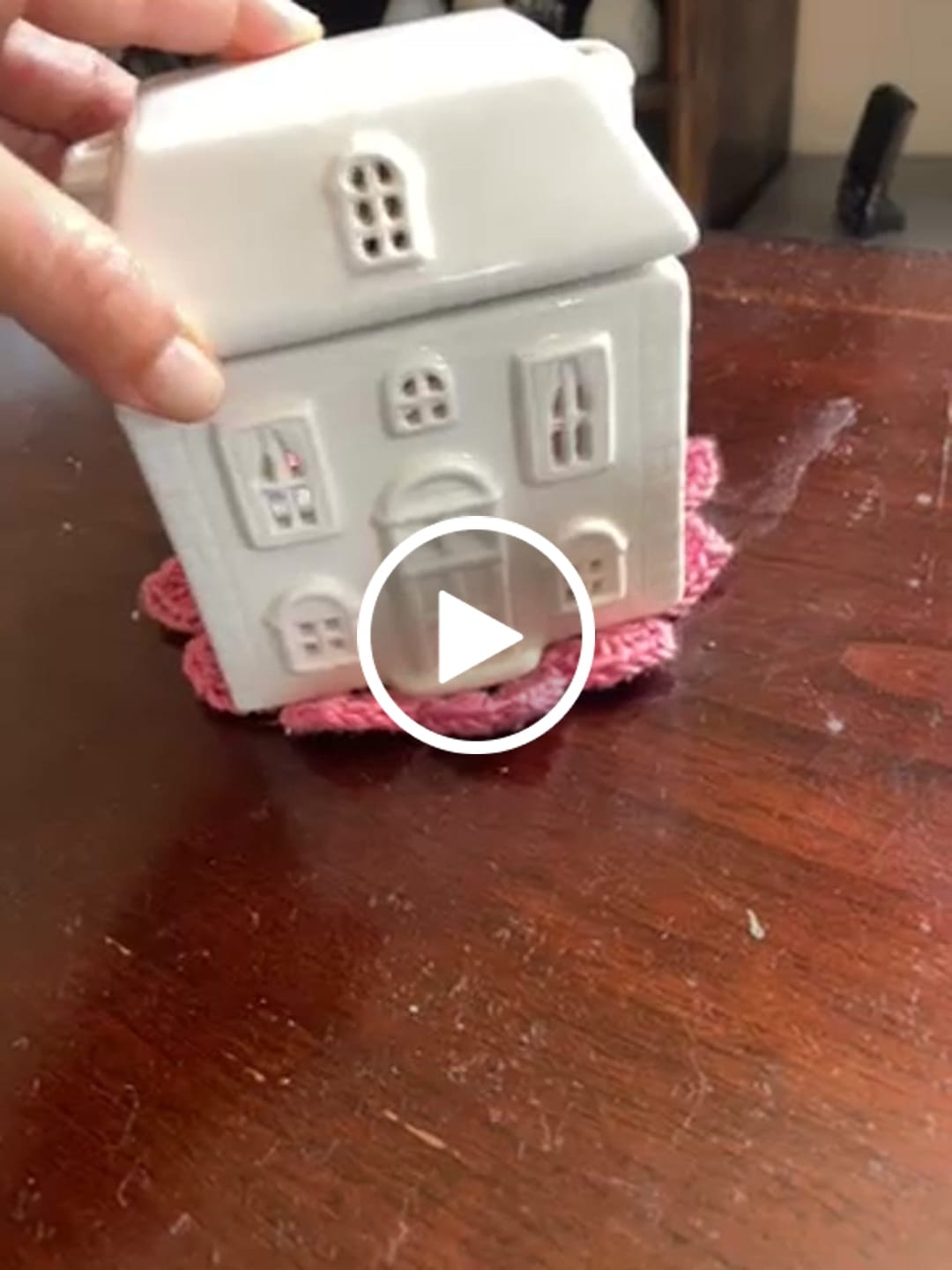 Customer video review of White House Wax Burner