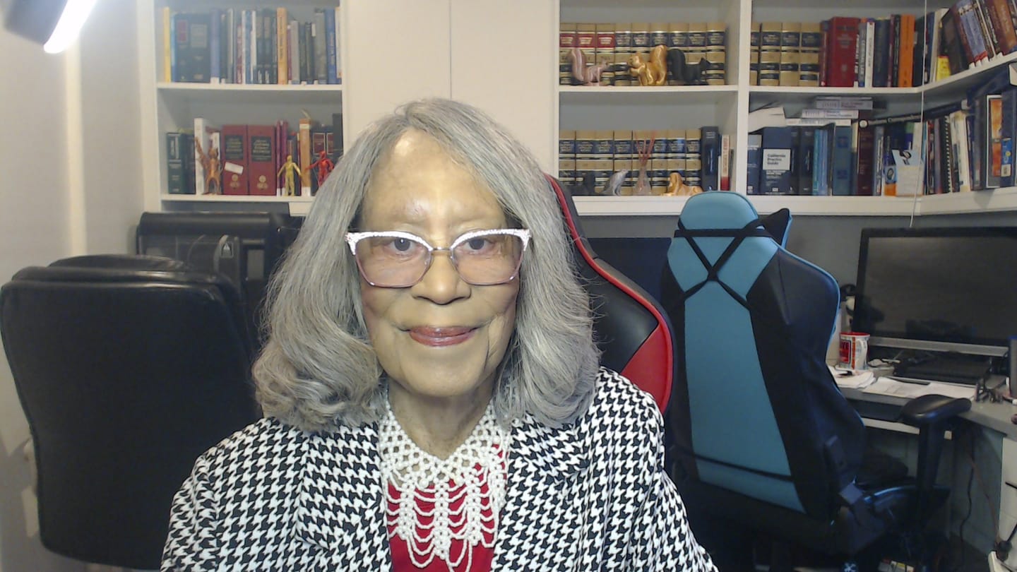 Customer photo review of Luvwin 5x5 Salt And Pepper Glueless Gray Color Pre-Cut Lace Straight Bob Wig For Black Women