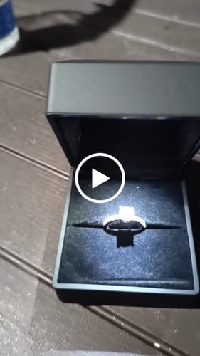 Customer video review of 1ct Porto Engagement Ring (ON HAND)