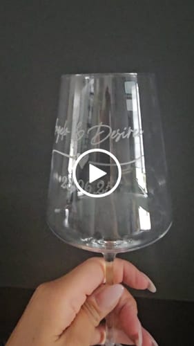 Kundenbewertung mit Video zu Leonardo Gläser mit Gravur im "Wedding Love" Design als Set