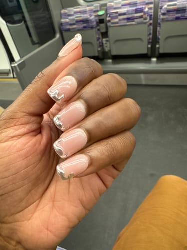 Customer photo review of Snow Queen Square Nails - Press On Nails