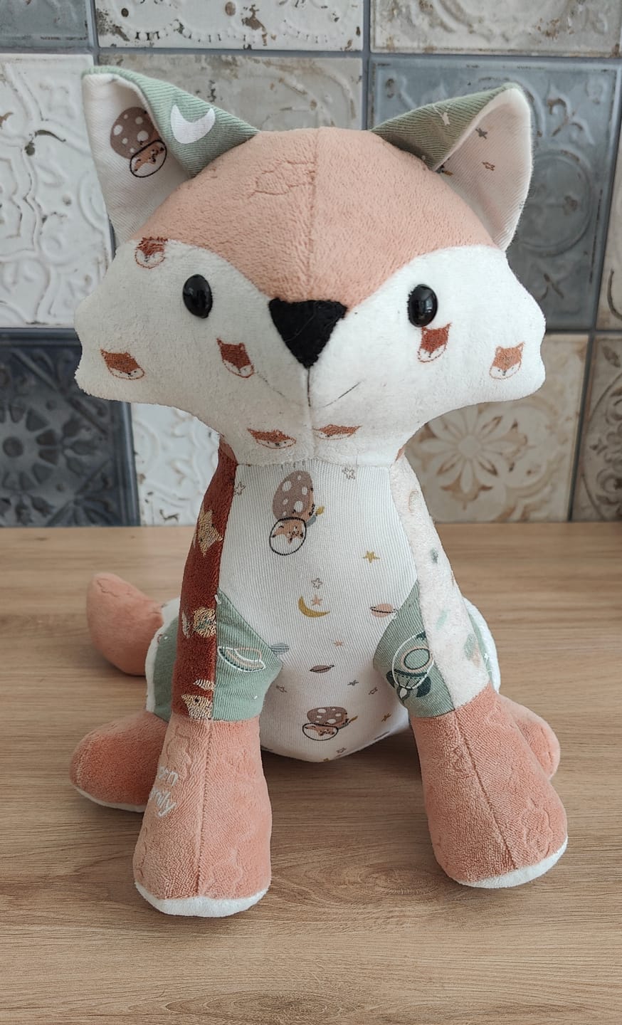 Customer photo review of Renard en peluche souvenir