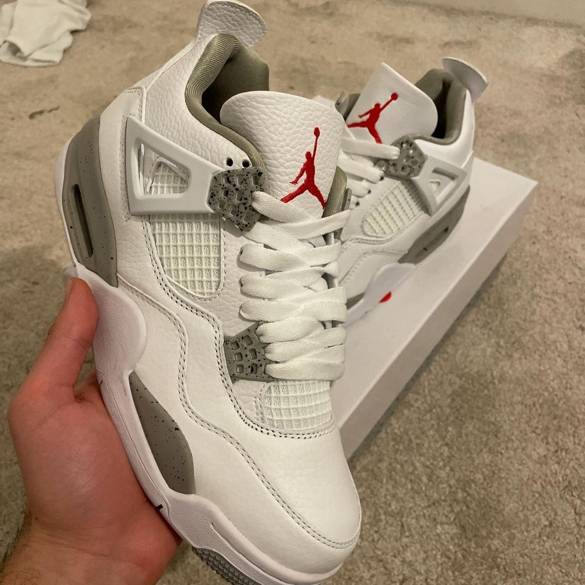 Customer photo review of JORDAN 4 x WHITE OREO