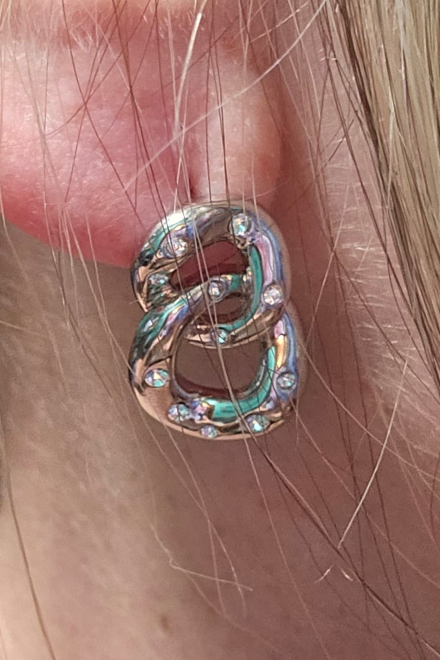 Customer photo review of Bonnie 18k White Gold Double Link Chain Drop Earrings with Swarovski Crystals