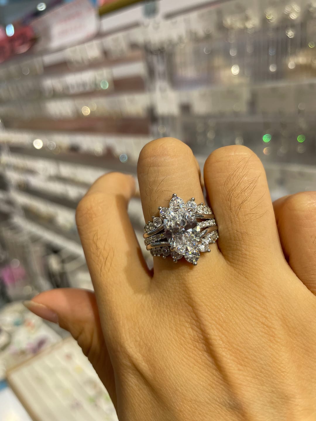 Customer photo review of Louily Exclusive 4.0Ct/5.0Ct Oval Cut Wedding Ring Set With Jacket Wedding Band