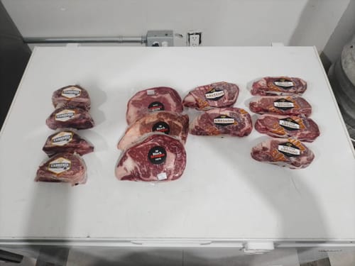 Reseña con foto de un cliente sobre Rib Eye Steak Black Brangus