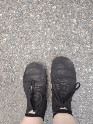 Customer photo review of Vaistoa Iloa Mid korkeavartiset paljasjalkatennarit