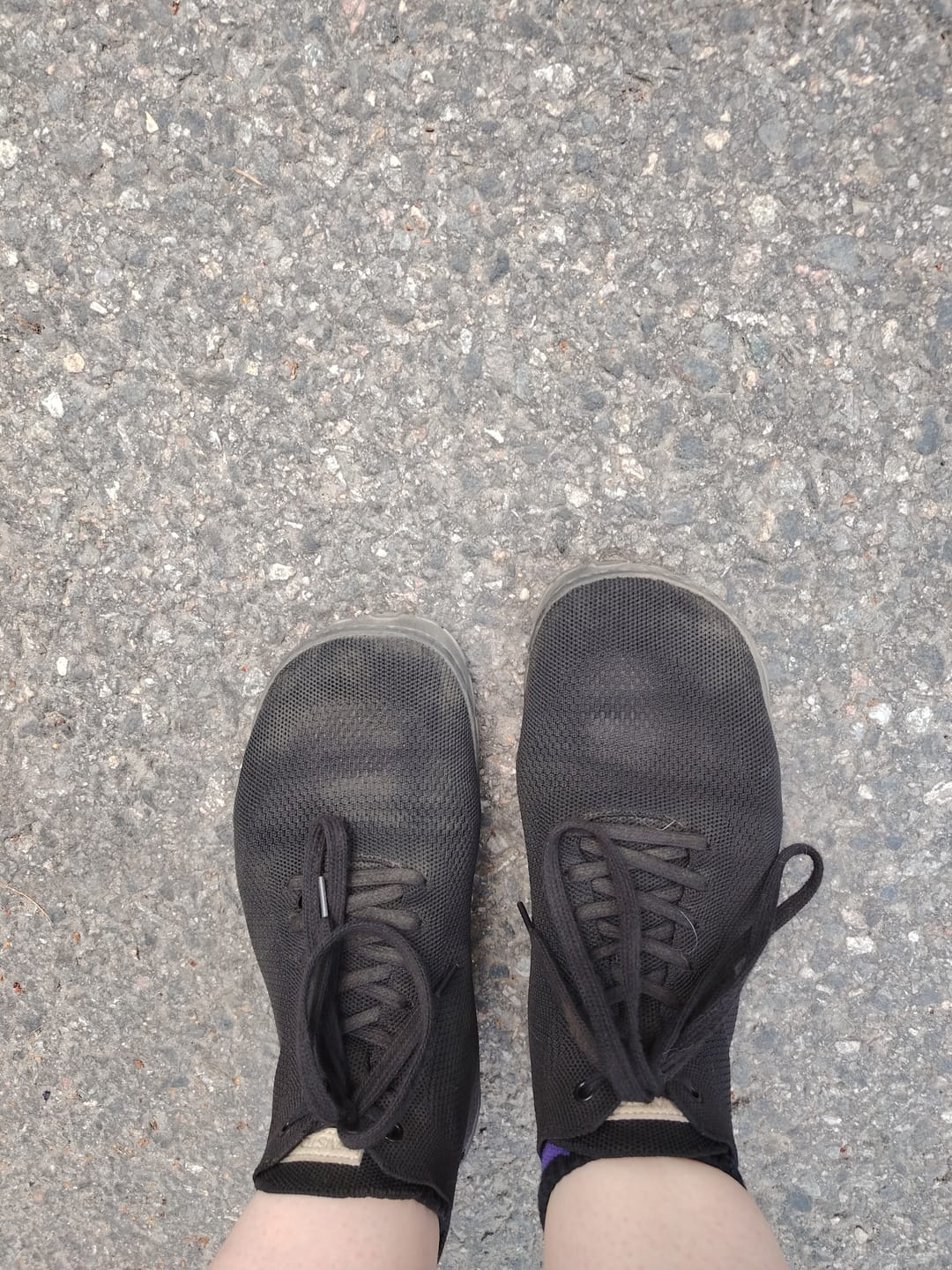 Customer photo review of Vaistoa Iloa Mid korkeavartiset paljasjalkatennarit