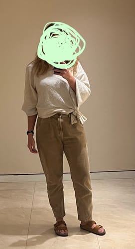 Andrea Cristina G. review of Calça Jeans Slouchy Cacau Marrom Claro image 1 out of 2