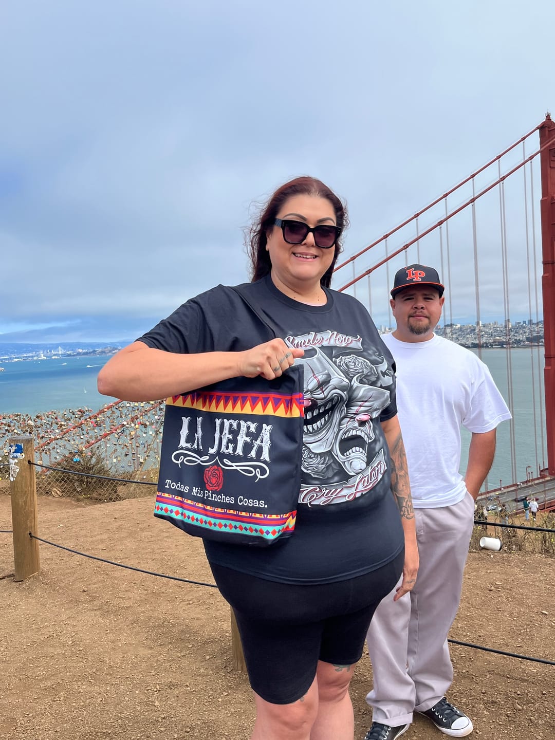 Customer photo review of All-Over Print La Jefe Todas Mis Pinches Cosas Large Tote Bag