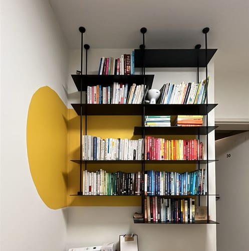 Customer photo review of ספריית מדפים בהזמנה אישית