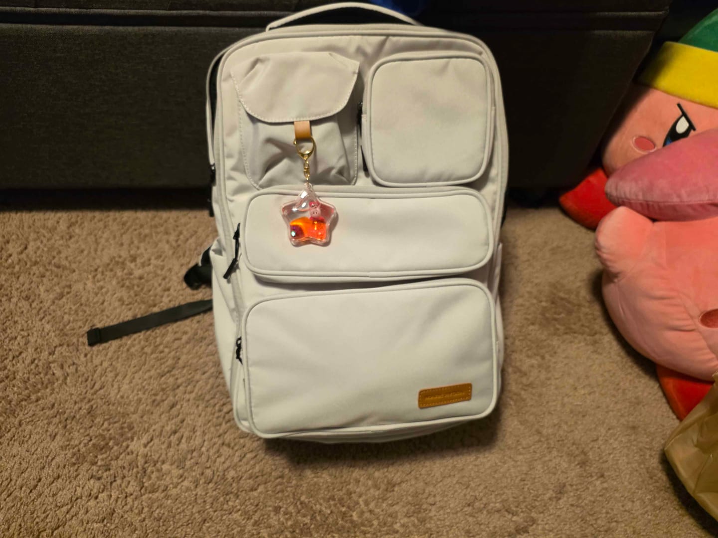 Customer photo review of VersaPack: Multifunctional Urban Commuter Backpack 17.3 inch Laptop