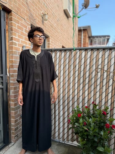 Customer photo review of BLACK MOROCCAN THOBE