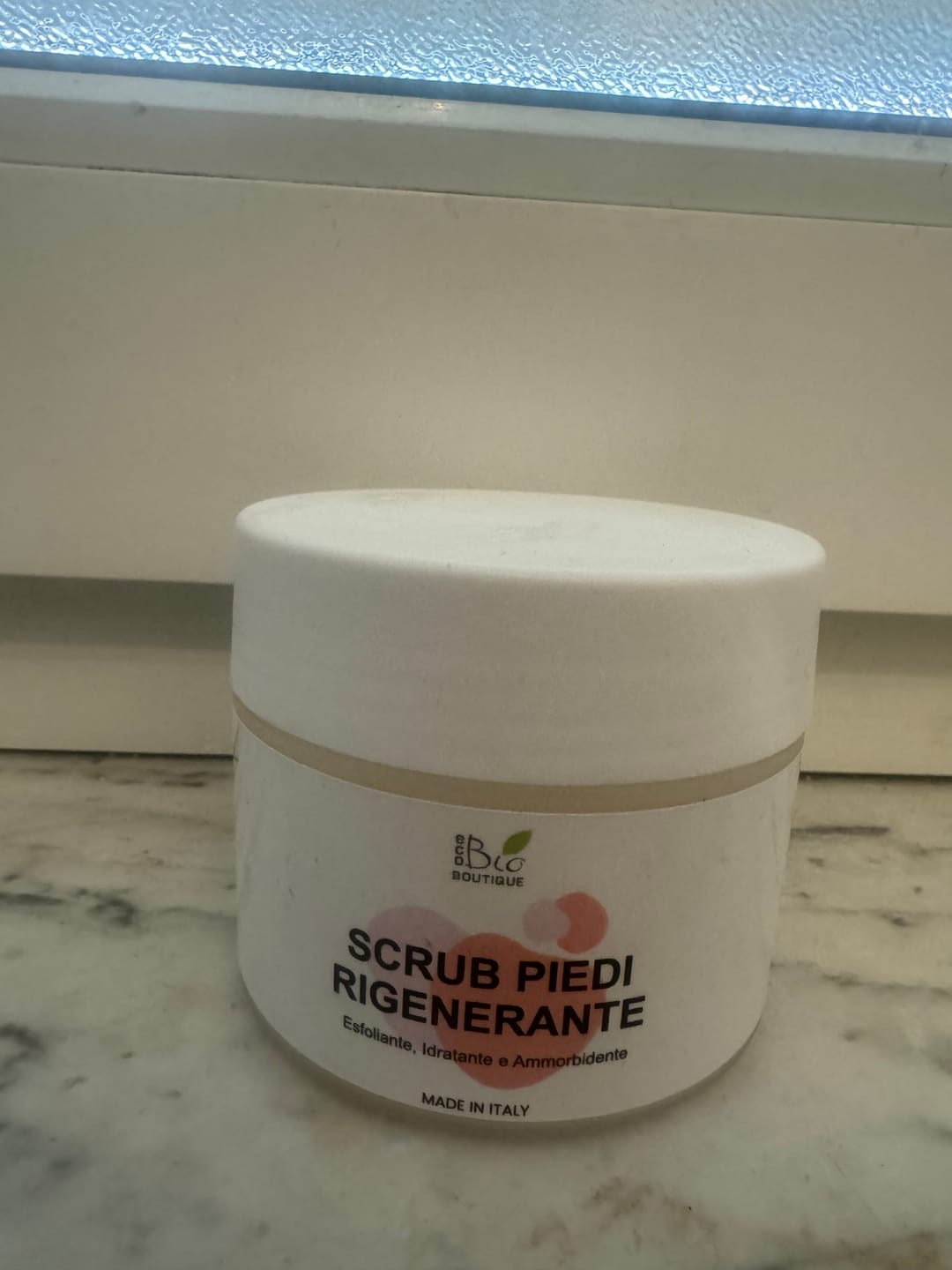 Customer photo review of Scrub Piedi Rigenerante