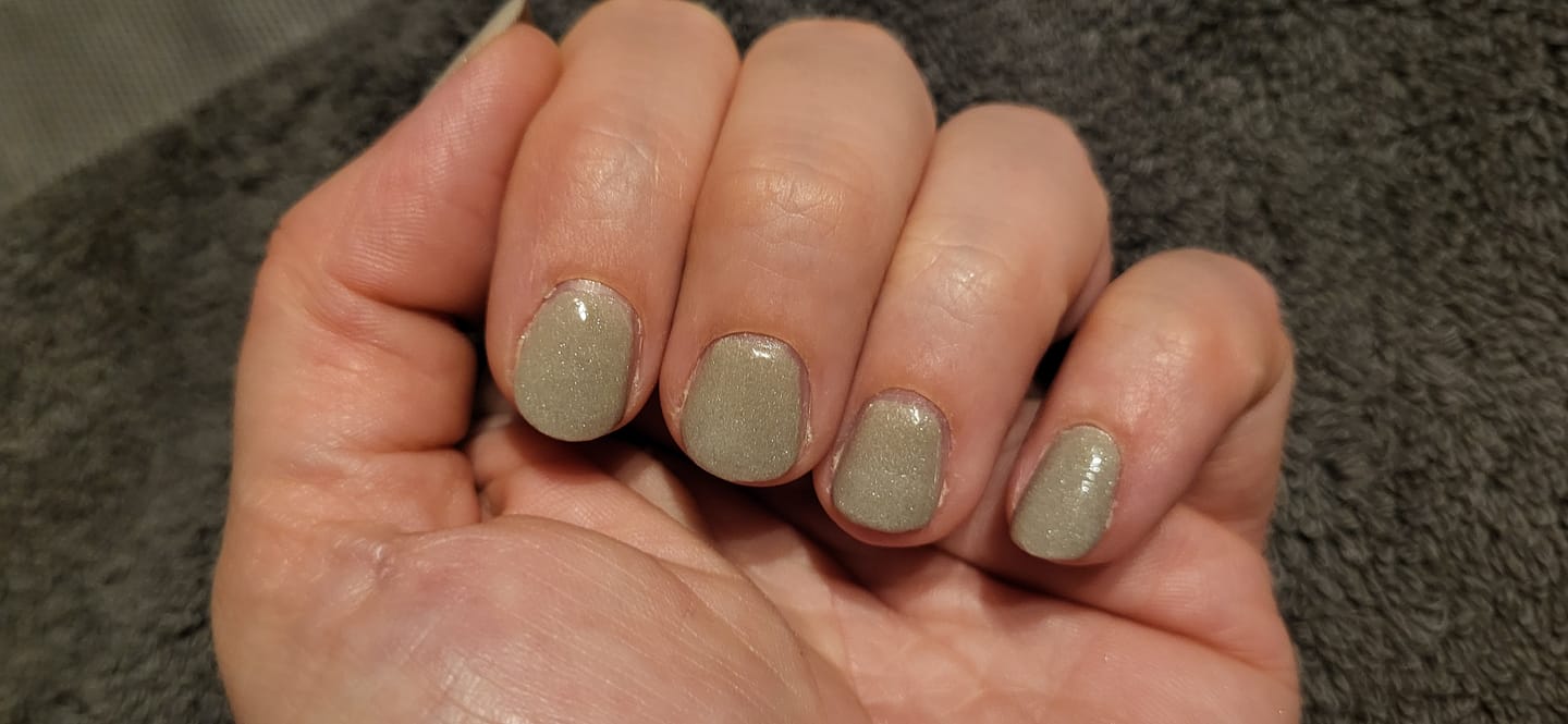 Customer photo review of Autumn Tea Gold Dipping Powder