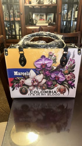 Customer photo review of Colombia It's In My Blood - Personalized Leather Handbag COL01