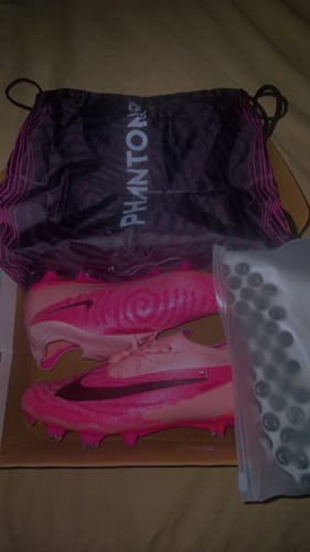 Customer photo review of Phantom GX Elite FG Rose