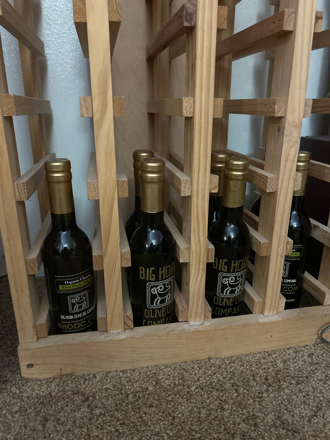 Customer photo review of Estate Reserve Ultra Premium Extra Virgin Olive Oil