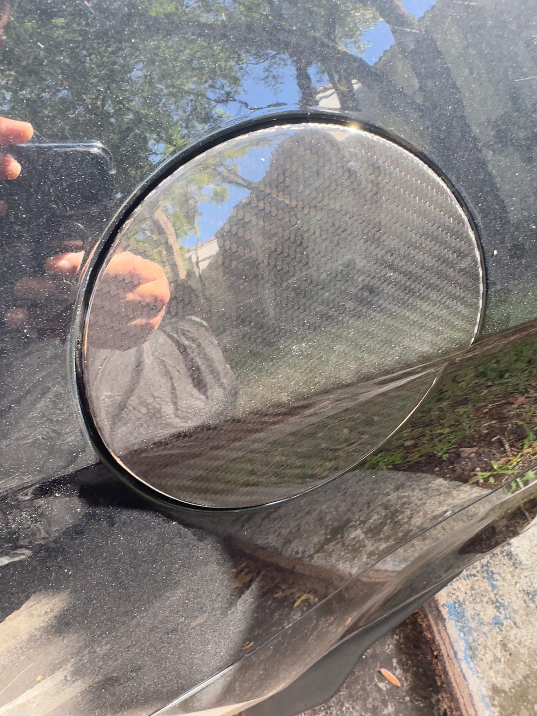 Customer photo review of Mustang 2015-2023 Real Carbon Fiber Gas Cap Cover