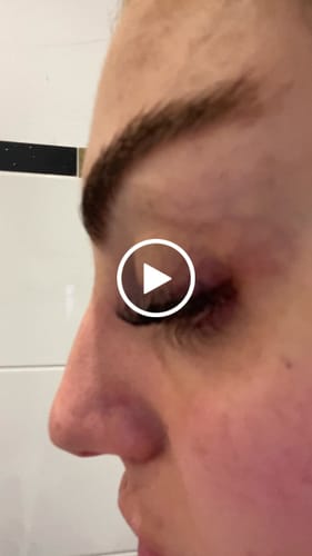 Customer video review of LASHCOCA!NE - Wimpernserum