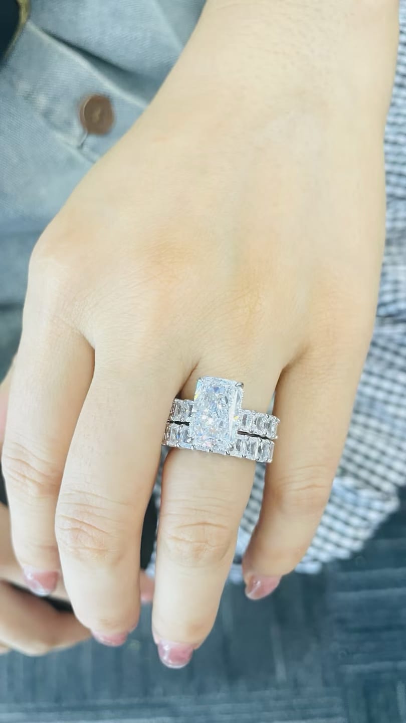Customer photo review of S925 5.0Ct Luxe Radiant Cut Engagement Ring Travel Ring With Radiant Cut Wedding Band
