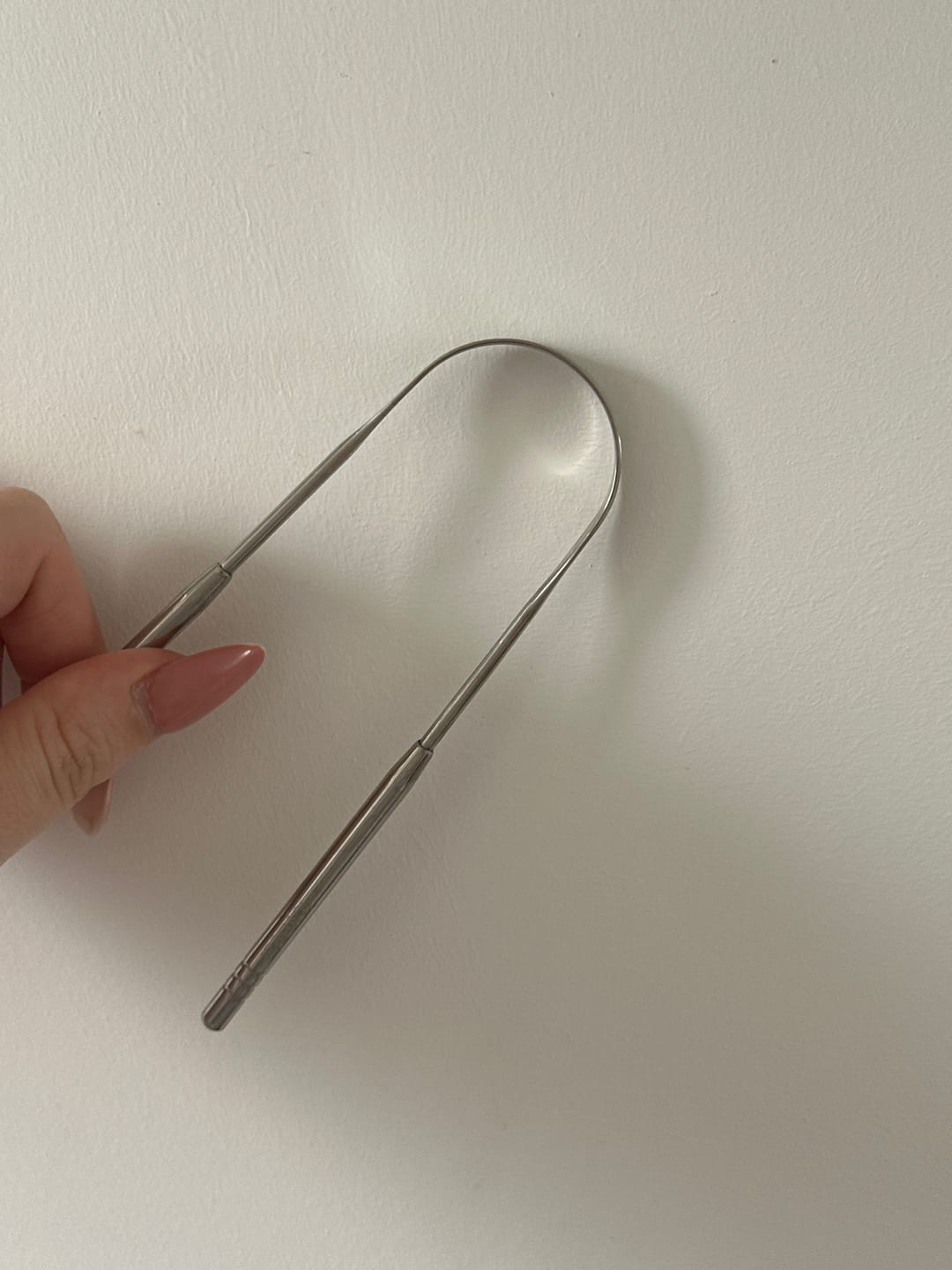 Customer photo review of Tongue Scraper