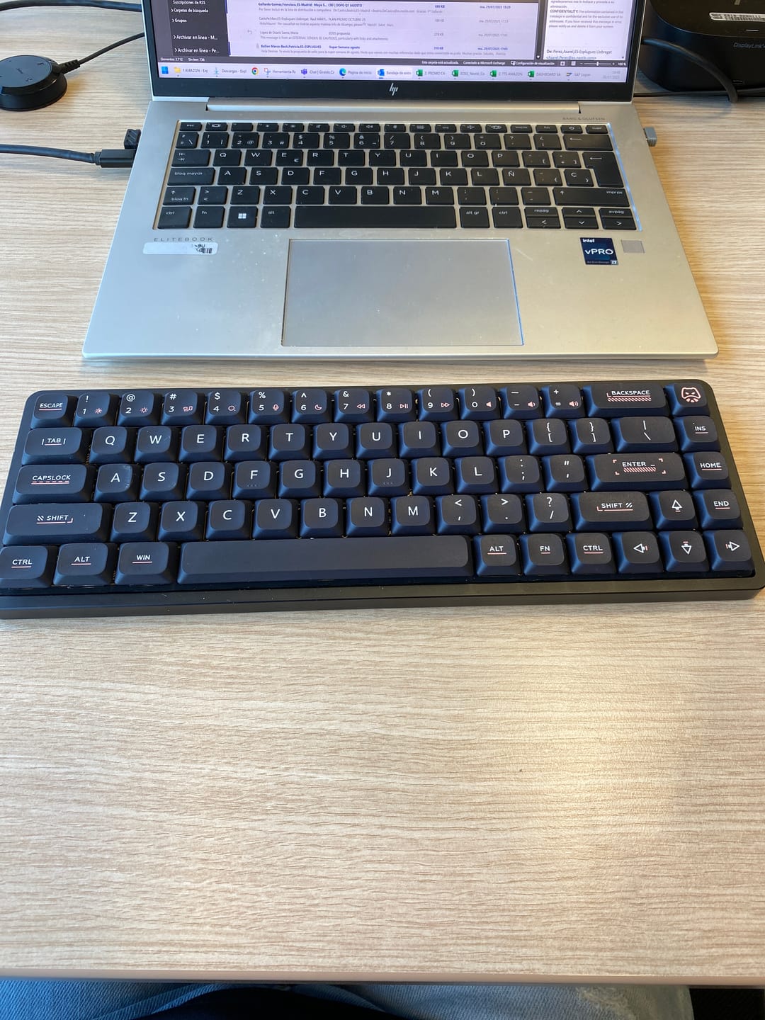 Customer photo review of IQUNIX Magi65 Aluminum Low Profile Mechanical Keyboard