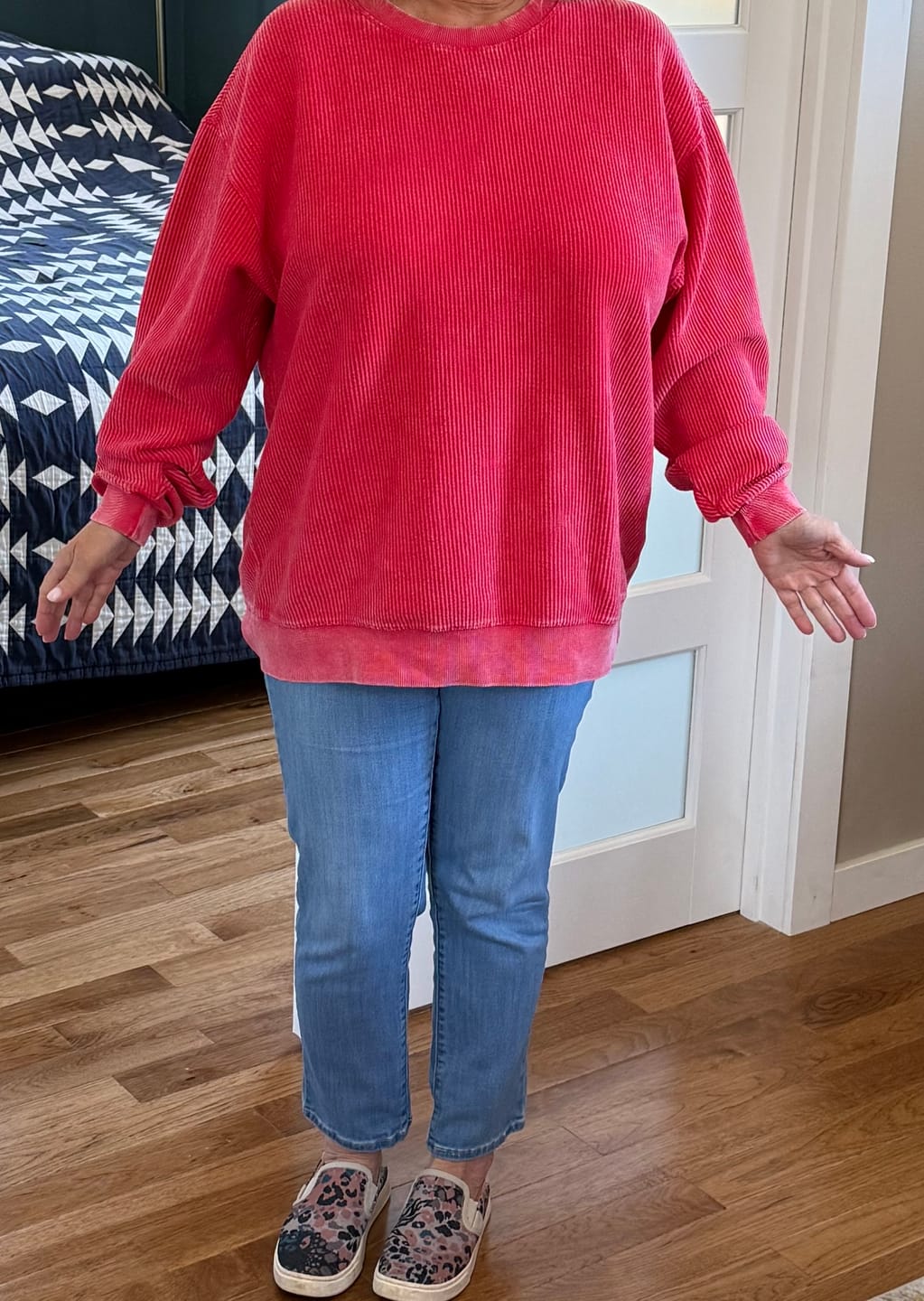 Customer photo review of Red Oversized Corded Crew
