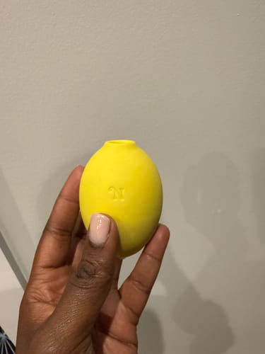 Customer photo review of Lem Clitoral Massager