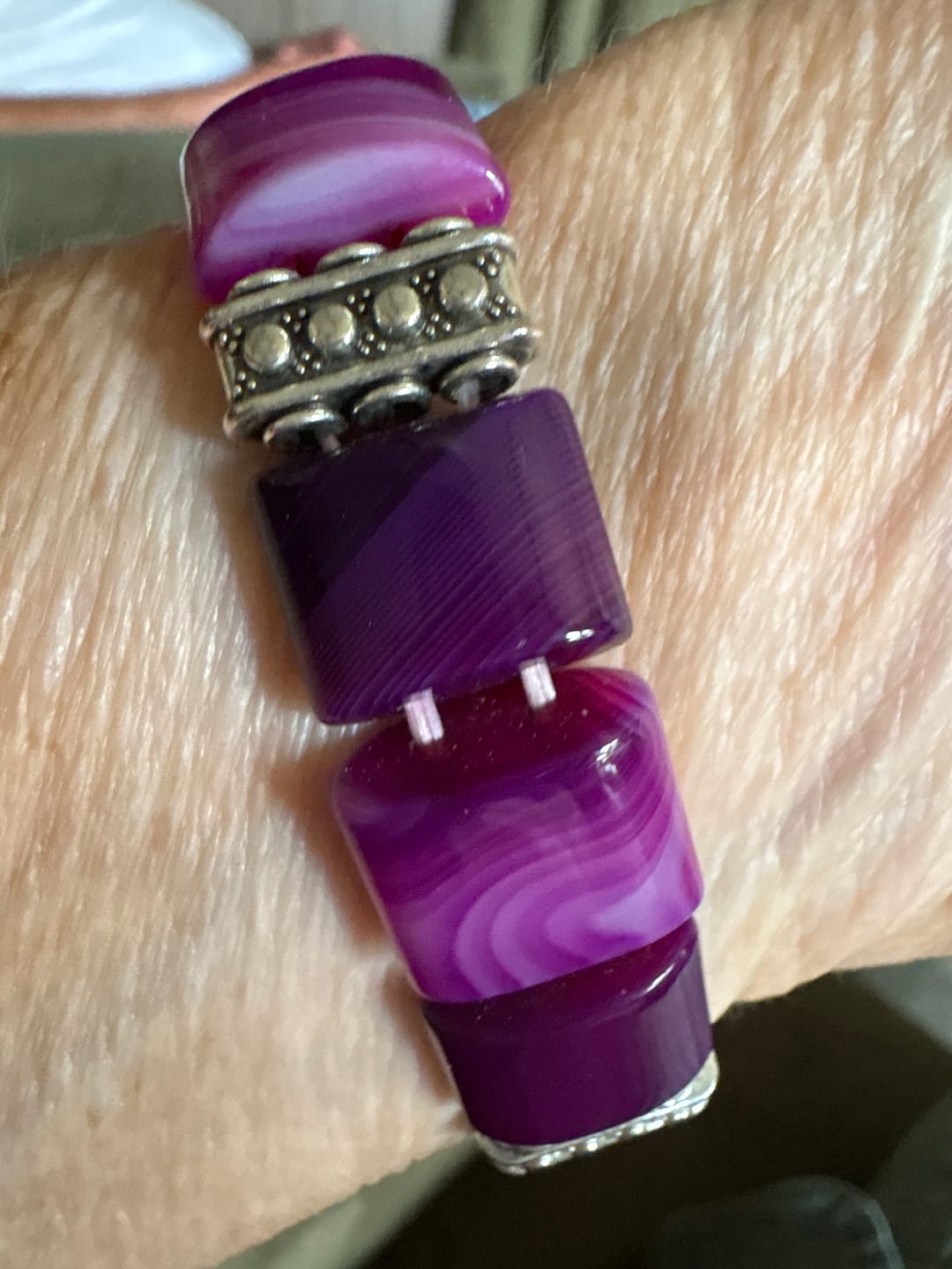 Customer photo review of Amethyst Aura Agate Stretch Apple Watch Strap