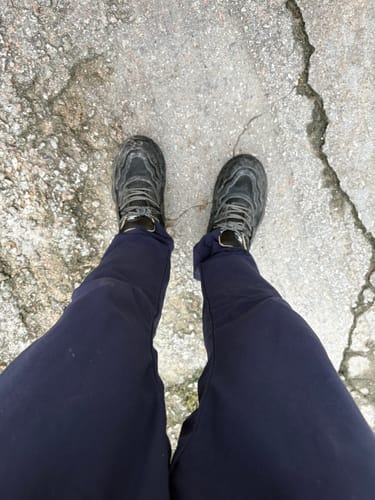 Customer photo review of Nixtic™ PRO Gravix . 科技工地安全靴